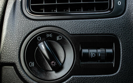 Volkswagen Polo VI (EU Market), 2015 год, 899 000 рублей, 14 фотография