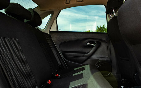 Volkswagen Polo VI (EU Market), 2015 год, 899 000 рублей, 11 фотография
