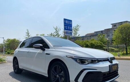 Volkswagen Golf VII, 2020 год, 1 565 441 рублей, 3 фотография