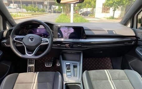 Volkswagen Golf VII, 2020 год, 1 565 441 рублей, 19 фотография