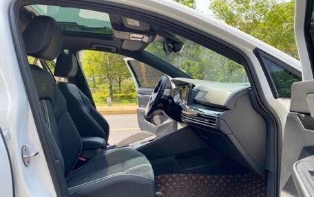 Volkswagen Golf VII, 2020 год, 1 565 441 рублей, 20 фотография