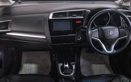 Honda Fit III, 2015 год, 1 149 000 рублей, 9 фотография
