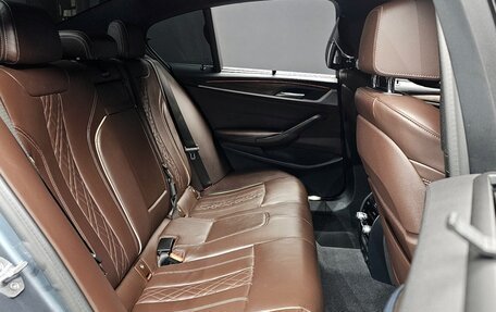 BMW 5 серия, 2018 год, 2 943 000 рублей, 19 фотография