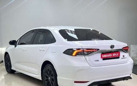 Toyota Corolla, 2021 год, 1 650 000 рублей, 5 фотография