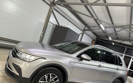 Volkswagen Tiguan II, 2021 год, 2 780 000 рублей, 15 фотография