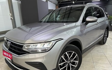 Volkswagen Tiguan II, 2021 год, 2 780 000 рублей, 7 фотография