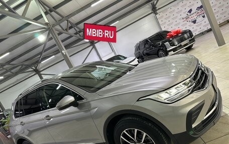 Volkswagen Tiguan II, 2021 год, 2 780 000 рублей, 9 фотография