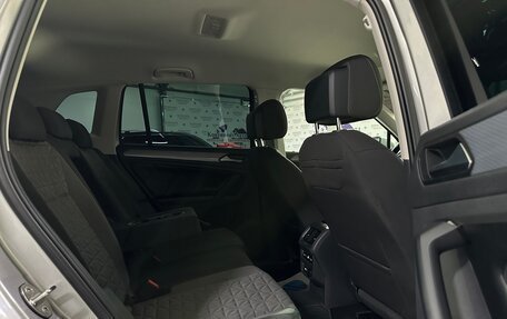 Volkswagen Tiguan II, 2021 год, 2 780 000 рублей, 32 фотография