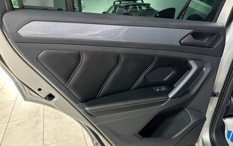 Volkswagen Tiguan II, 2021 год, 2 780 000 рублей, 37 фотография