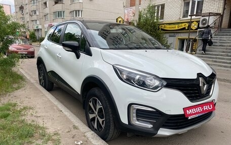Renault Kaptur I рестайлинг, 2017 год, 1 350 000 рублей, 4 фотография