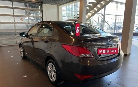 Hyundai Solaris II рестайлинг, 2016 год, 895 000 рублей, 5 фотография