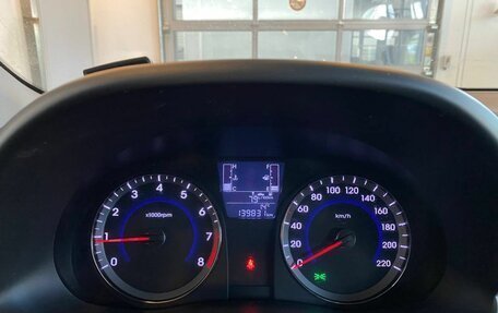 Hyundai Solaris II рестайлинг, 2016 год, 895 000 рублей, 11 фотография
