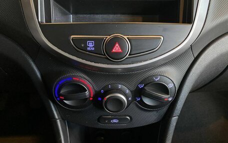 Hyundai Solaris II рестайлинг, 2016 год, 895 000 рублей, 15 фотография