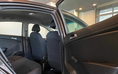 Hyundai Solaris II рестайлинг, 2016 год, 895 000 рублей, 26 фотография