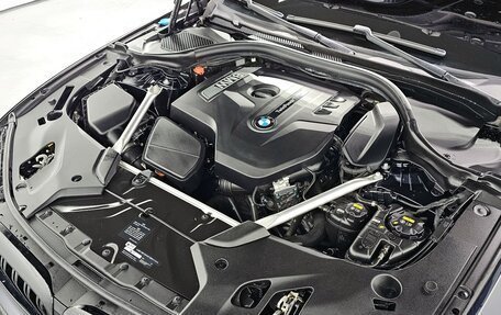 BMW 5 серия, 2019 год, 2 843 000 рублей, 15 фотография