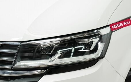 Volkswagen Multivan T6 рестайлинг, 2020 год, 5 900 000 рублей, 9 фотография
