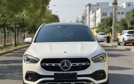 Mercedes-Benz GLA, 2021 год, 1 930 400 рублей, 2 фотография