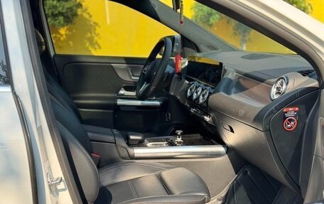 Mercedes-Benz GLA, 2021 год, 1 930 400 рублей, 13 фотография