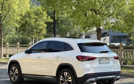 Mercedes-Benz GLA, 2021 год, 1 930 400 рублей, 4 фотография