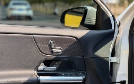 Mercedes-Benz GLA, 2021 год, 1 930 400 рублей, 8 фотография