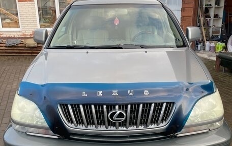 Lexus RX IV рестайлинг, 2002 год, 970 000 рублей, 2 фотография