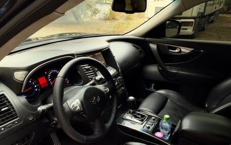 Infiniti FX II, 2010 год, 1 800 000 рублей, 11 фотография