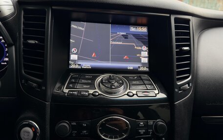Infiniti FX II, 2010 год, 1 800 000 рублей, 16 фотография