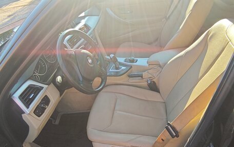 BMW 3 серия, 2014 год, 1 550 000 рублей, 25 фотография
