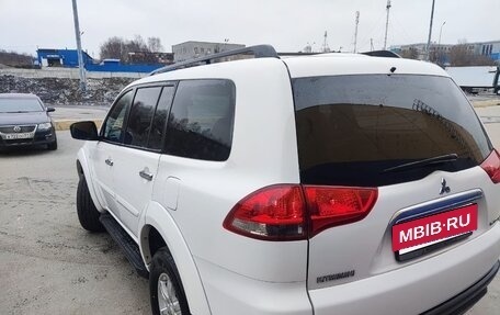 Mitsubishi Pajero Sport II рестайлинг, 2014 год, 2 200 000 рублей, 6 фотография