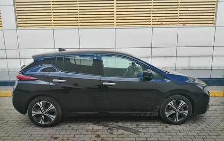 Nissan Leaf II, 2021 год, 2 750 000 рублей, 16 фотография