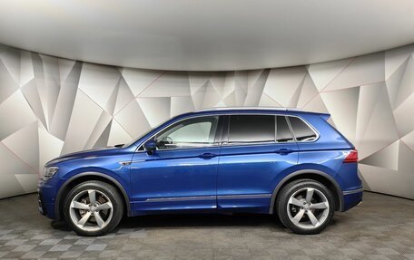 Volkswagen Tiguan II, 2018 год, 2 789 000 рублей, 5 фотография