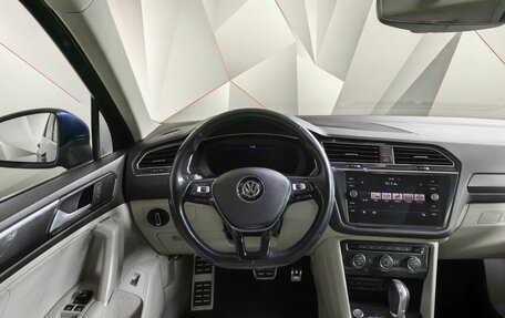 Volkswagen Tiguan II, 2018 год, 2 789 000 рублей, 15 фотография