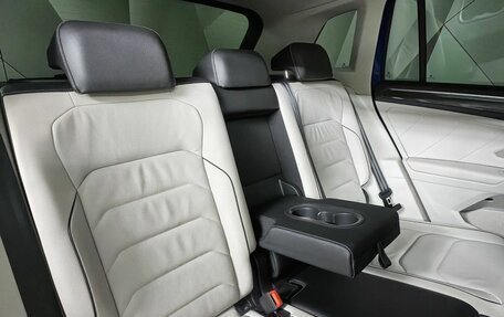 Volkswagen Tiguan II, 2018 год, 2 789 000 рублей, 13 фотография