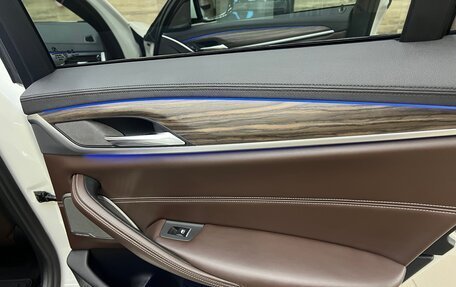 BMW 5 серия, 2019 год, 4 850 000 рублей, 21 фотография