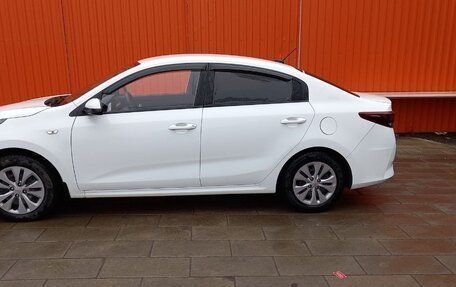 KIA Rio IV, 2020 год, 1 450 000 рублей, 2 фотография