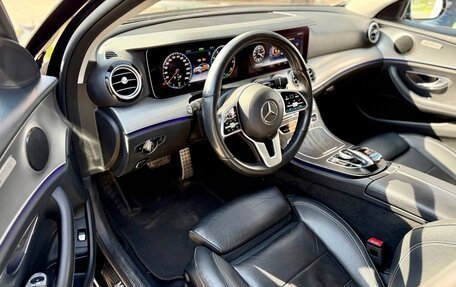 Mercedes-Benz E-Класс, 2020 год, 3 690 000 рублей, 10 фотография