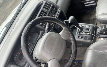 Suzuki Vitara II рестайлинг, 2001 год, 282 000 рублей, 5 фотография