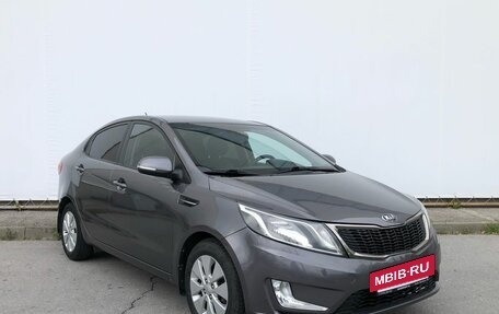KIA Rio III рестайлинг, 2014 год, 980 000 рублей, 3 фотография
