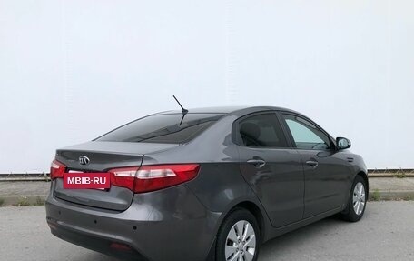 KIA Rio III рестайлинг, 2014 год, 980 000 рублей, 2 фотография