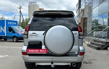 Toyota Land Cruiser Prado 120 рестайлинг, 2006 год, 1 470 000 рублей, 7 фотография