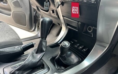 Toyota Land Cruiser Prado 120 рестайлинг, 2006 год, 1 470 000 рублей, 20 фотография