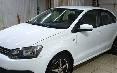Volkswagen Polo VI (EU Market), 2013 год, 750 000 рублей, 1 фотография