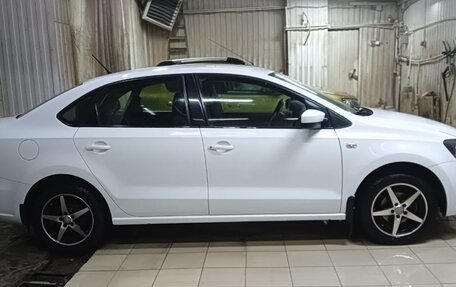 Volkswagen Polo VI (EU Market), 2013 год, 750 000 рублей, 5 фотография