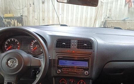 Volkswagen Polo VI (EU Market), 2013 год, 750 000 рублей, 11 фотография