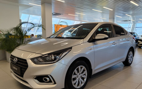Hyundai Solaris II рестайлинг, 2019 год, 1 400 000 рублей, 1 фотография