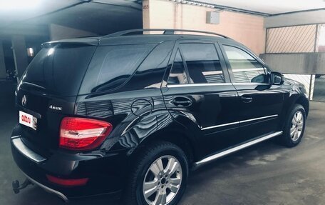 Mercedes-Benz M-Класс, 2009 год, 1 900 000 рублей, 13 фотография