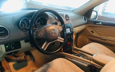 Mercedes-Benz M-Класс, 2009 год, 1 900 000 рублей, 9 фотография