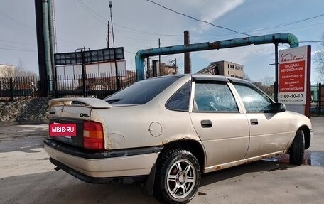 Opel Vectra A, 1991 год, 80 000 рублей, 2 фотография