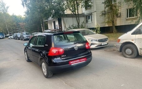 Volkswagen Golf V, 2006 год, 450 000 рублей, 3 фотография