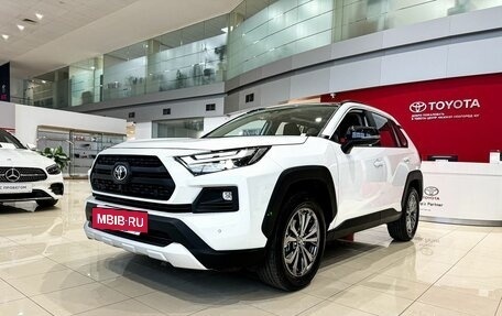 Toyota RAV4, 2024 год, 4 600 000 рублей, 7 фотография